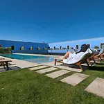 Oca Grande Do Pezo 호텔 4*